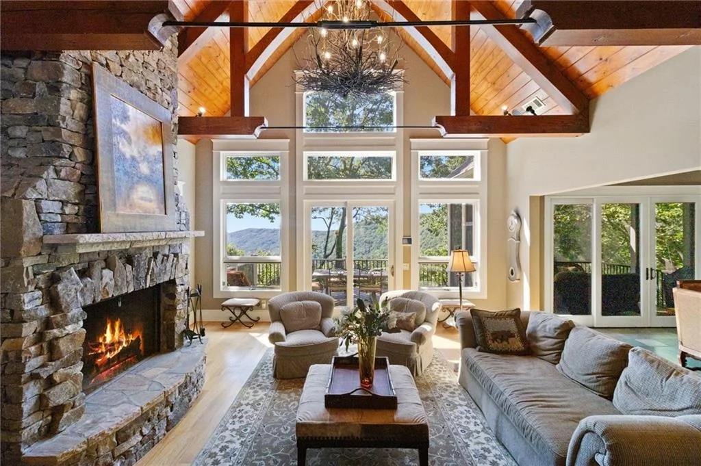 Photo of 465 Huckleberry Trail