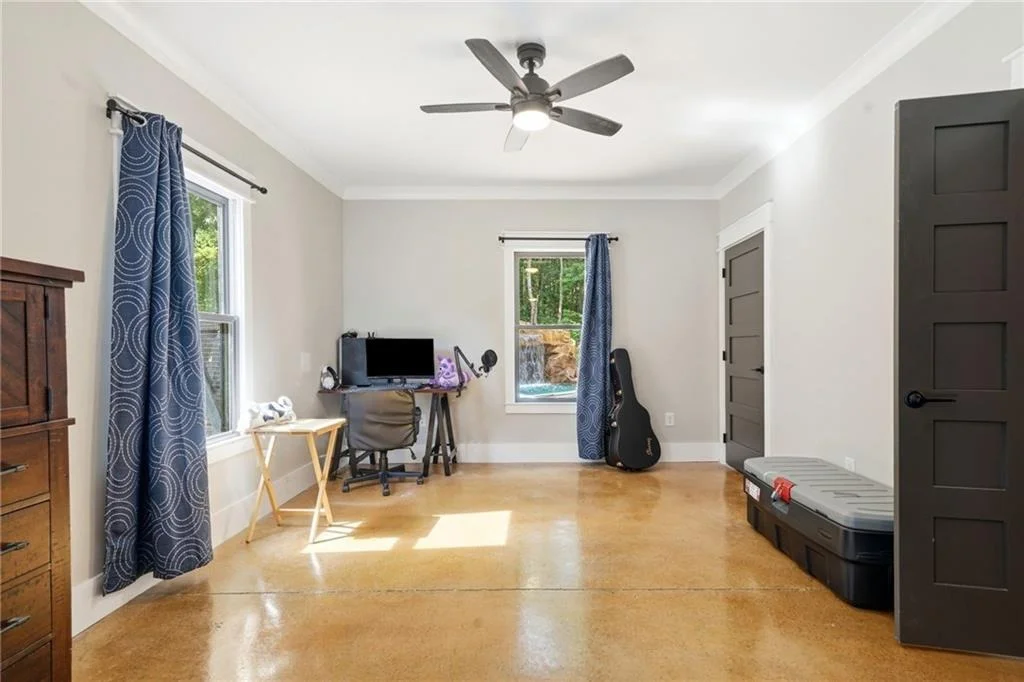 Photo of 650 Avery Road