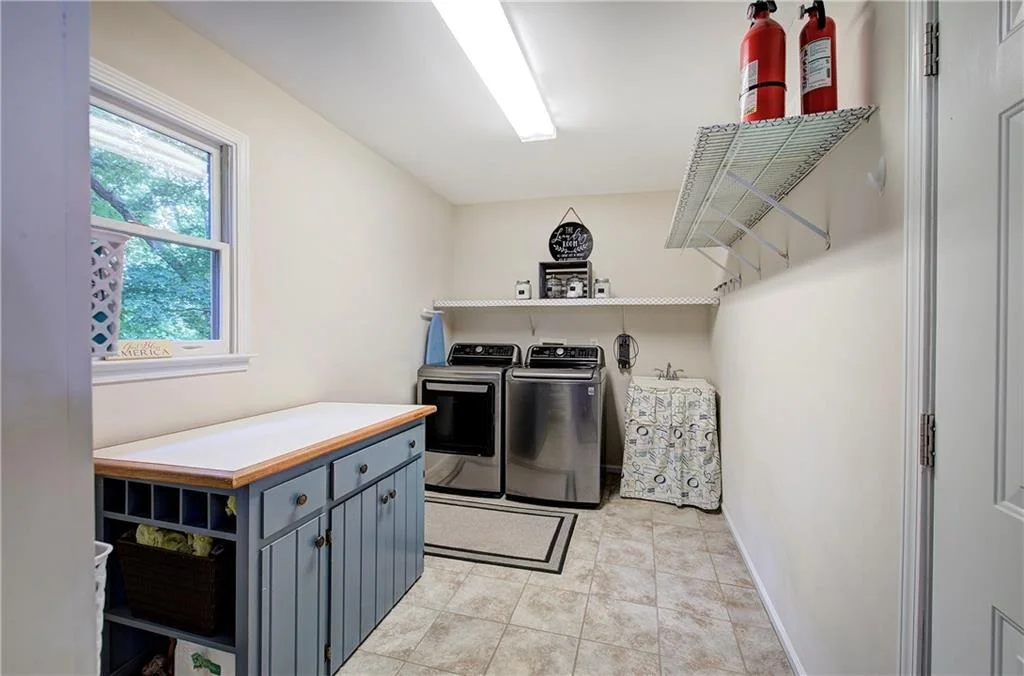 Photo of 376 Alpine Drive