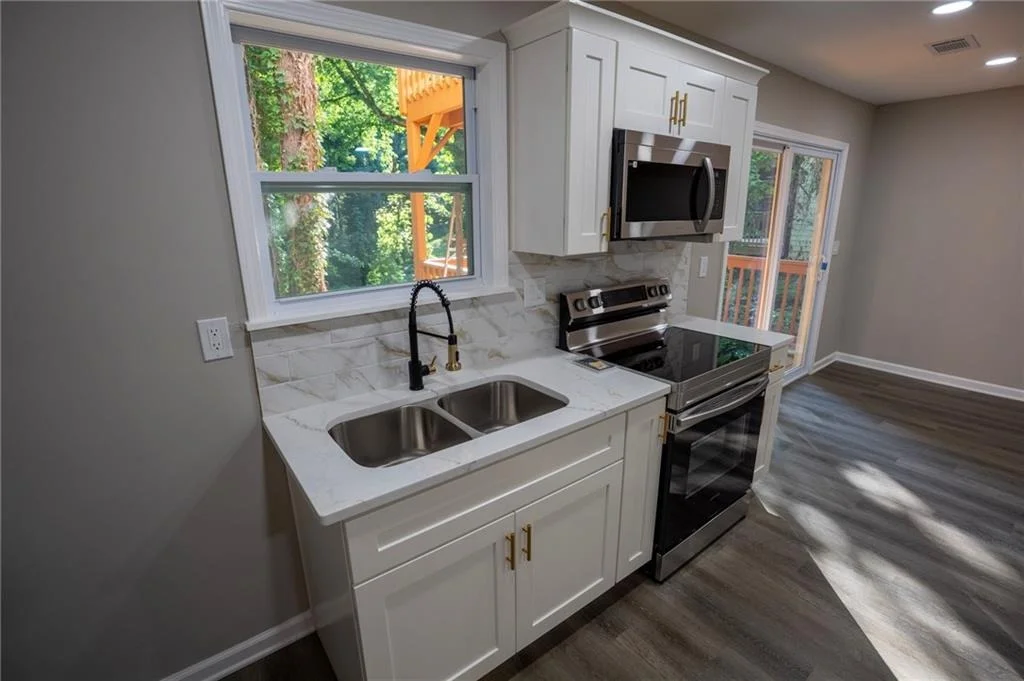 Photo of 4318 Buckingham Place