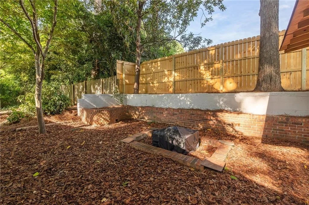Photo of 2988 Vine Circle