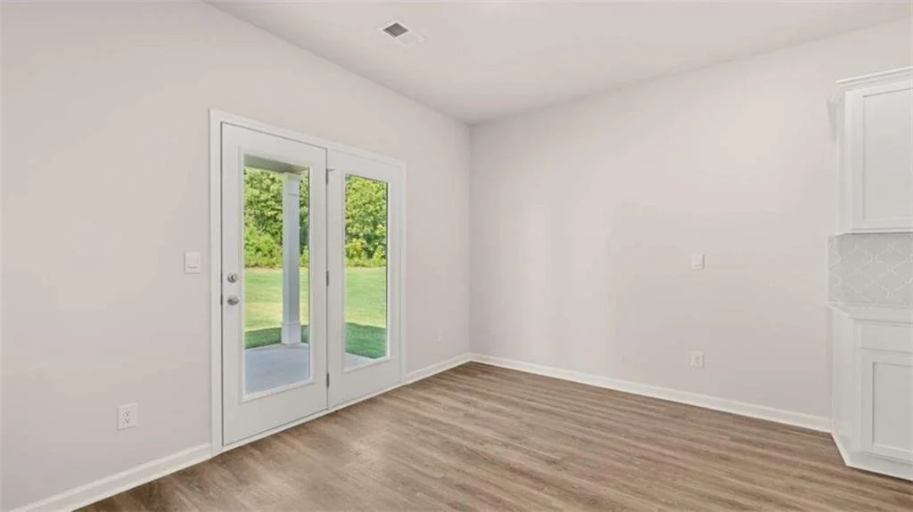 Photo of 467 Abbott Road