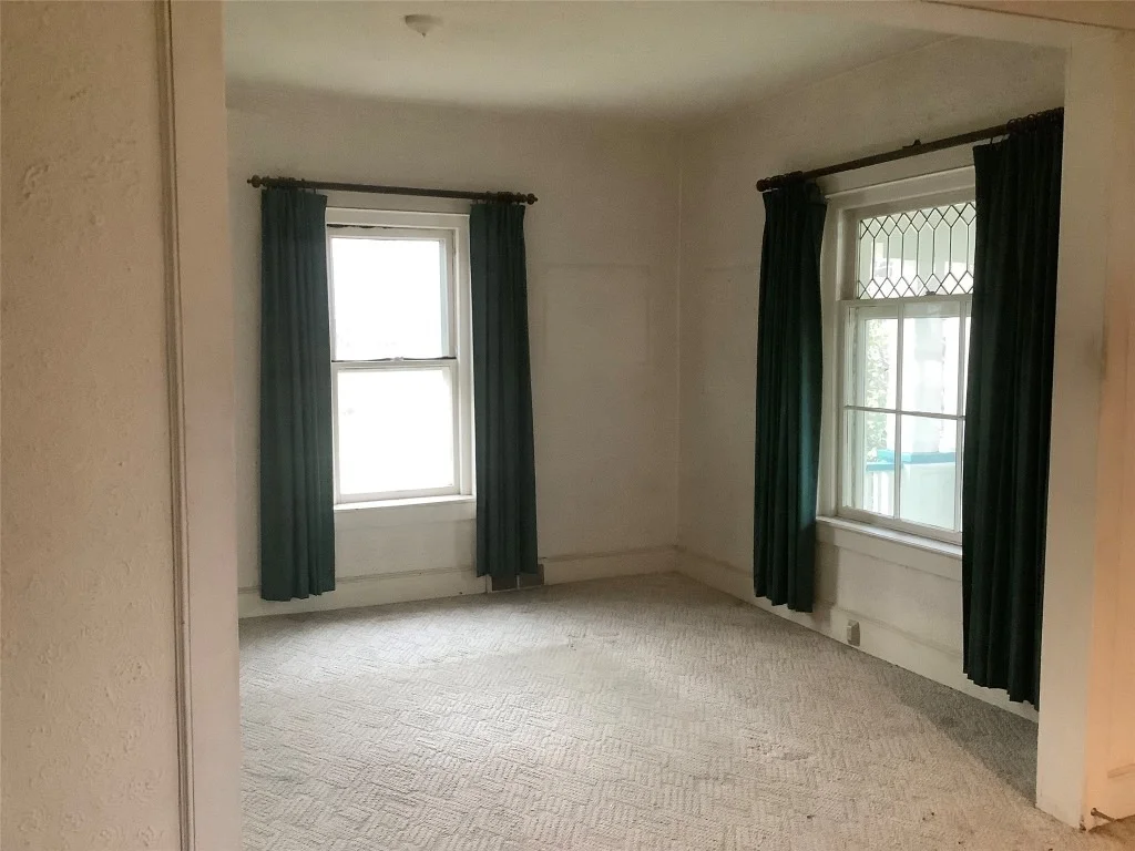 Photo of 47 Schubert Street