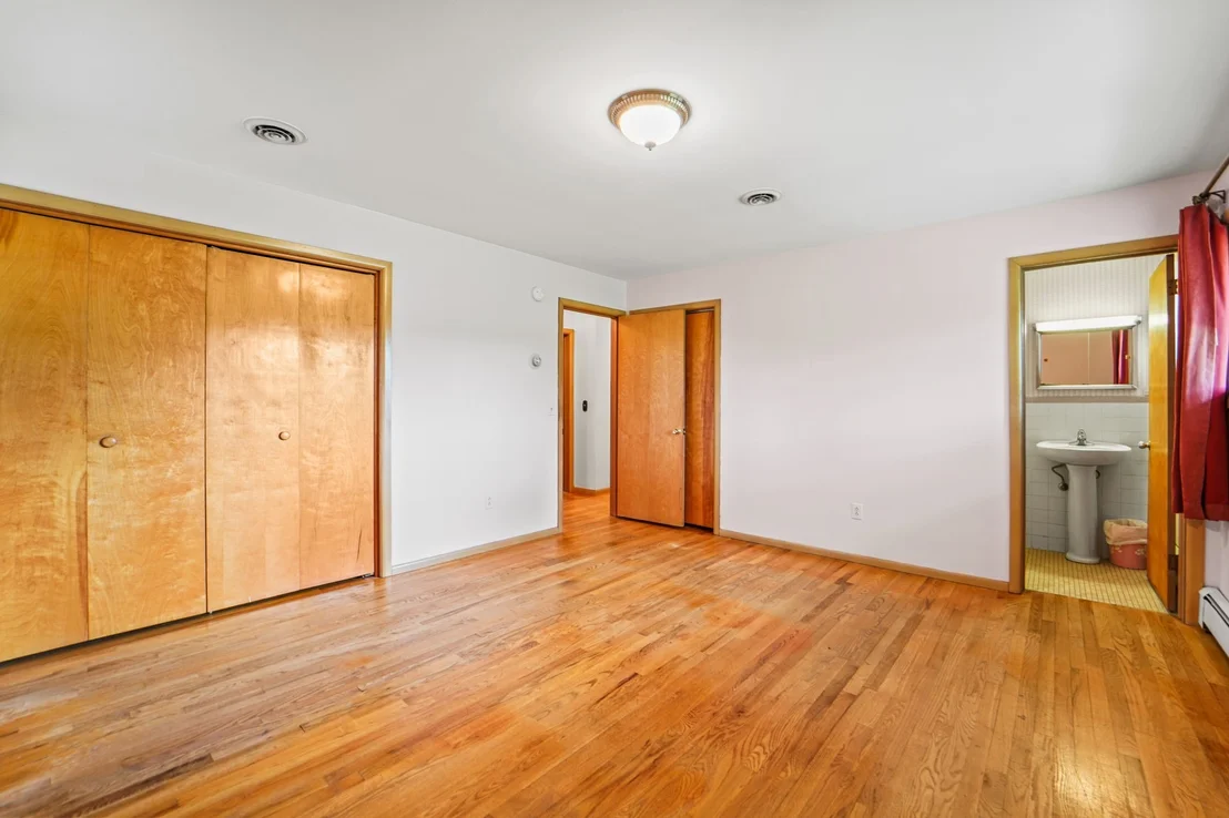 Photo of 3625 Pinecrest Road