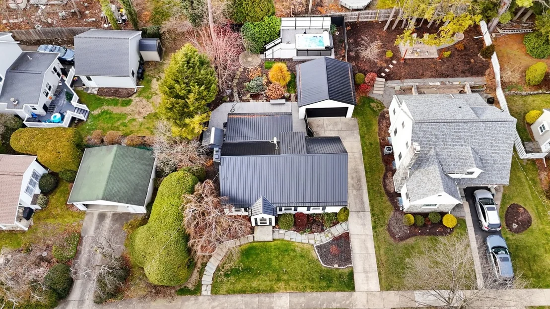 Photo of 1 Edgecomb Road