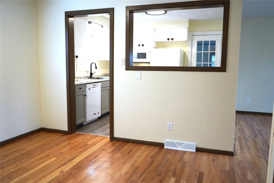 Photo of 6 Sunset Terrace