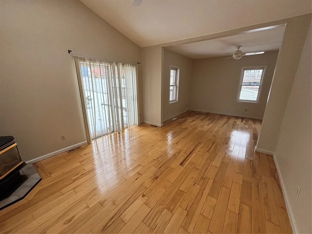 Photo of 149 Iris Drive