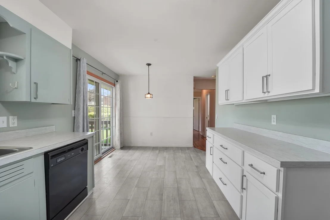 Photo of 504 Winston Drive
