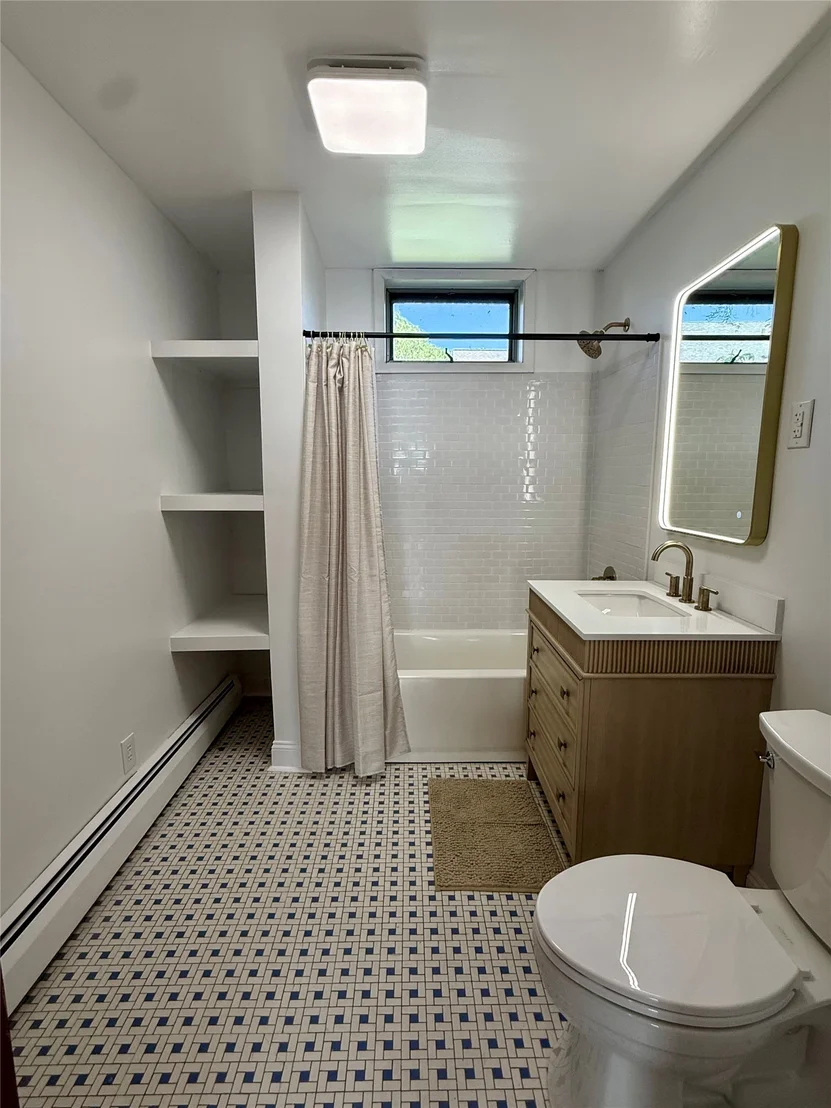 Photo of 232 Riverside Drive