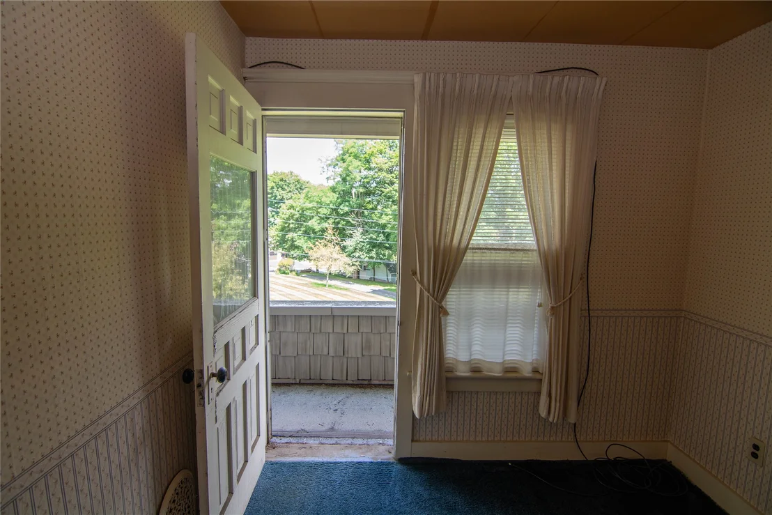 Photo of 293 Delaware Street