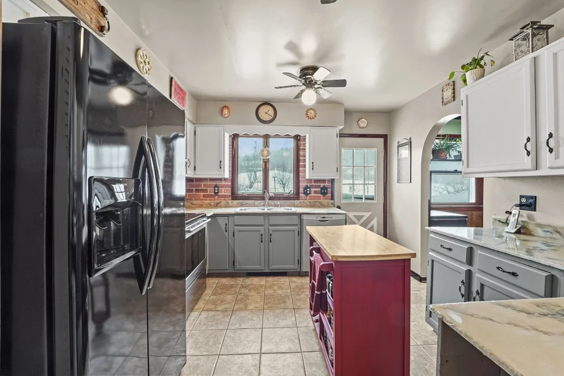 Photo of 35 Howe Road
