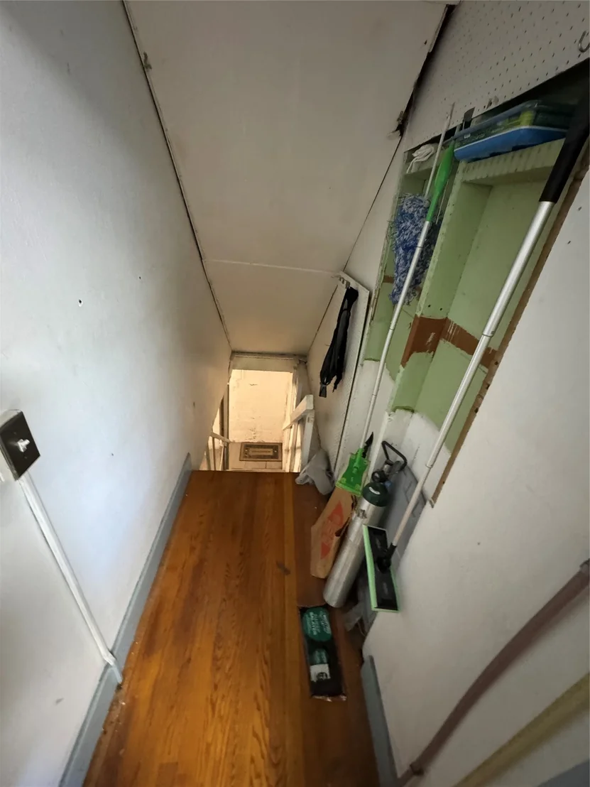 Photo of 531 Davis Avenue