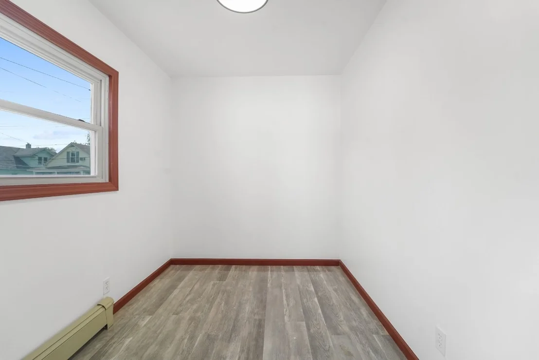 Photo of 13 Ester Street