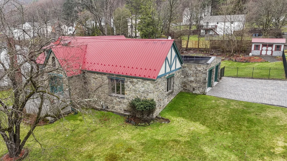 Photo of 161 Rosedale Drive