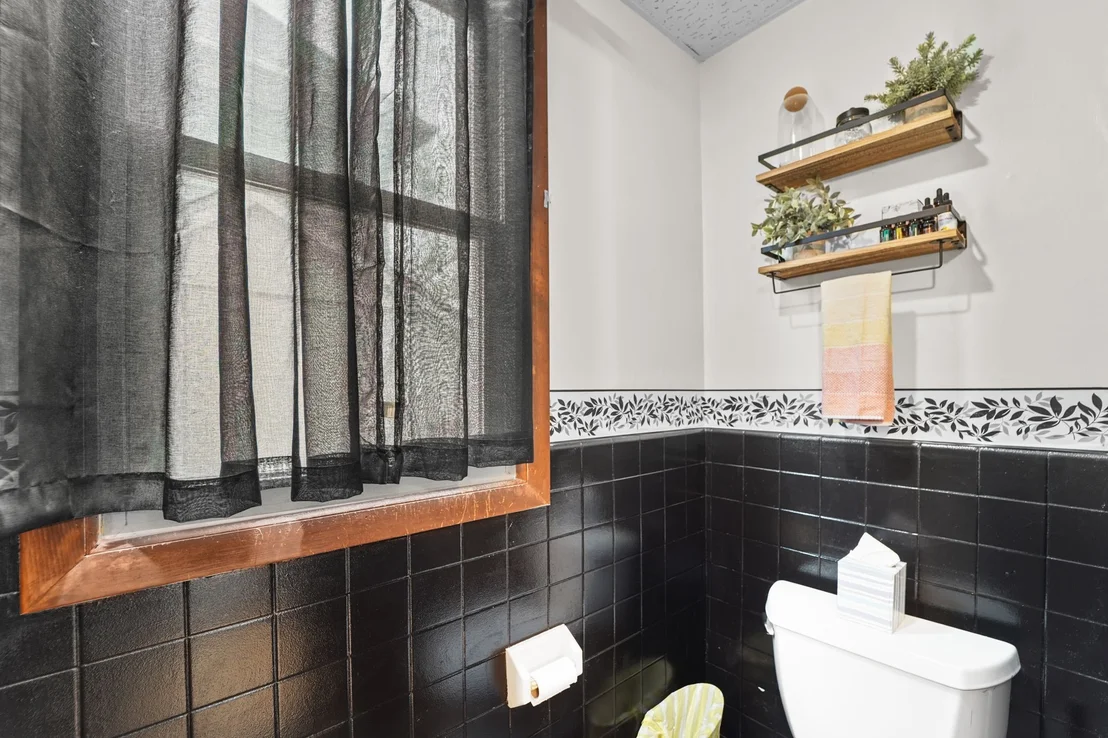 Photo of 9 Scott Avenue