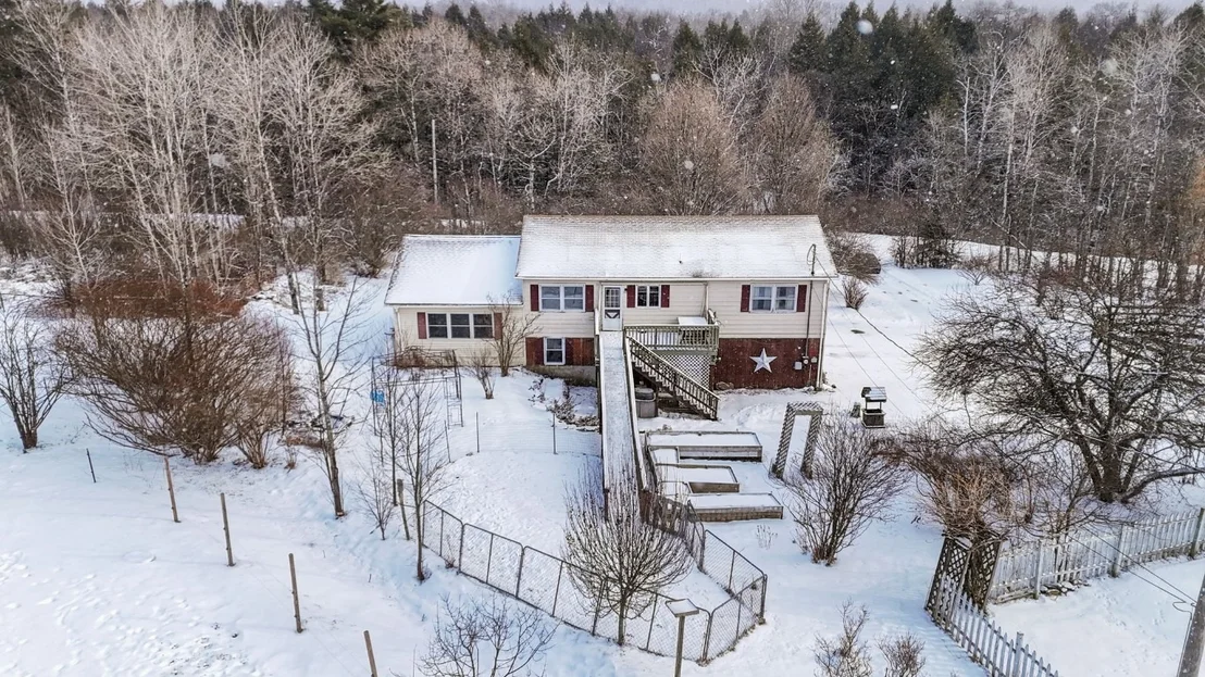 Photo of 35 Howe Road