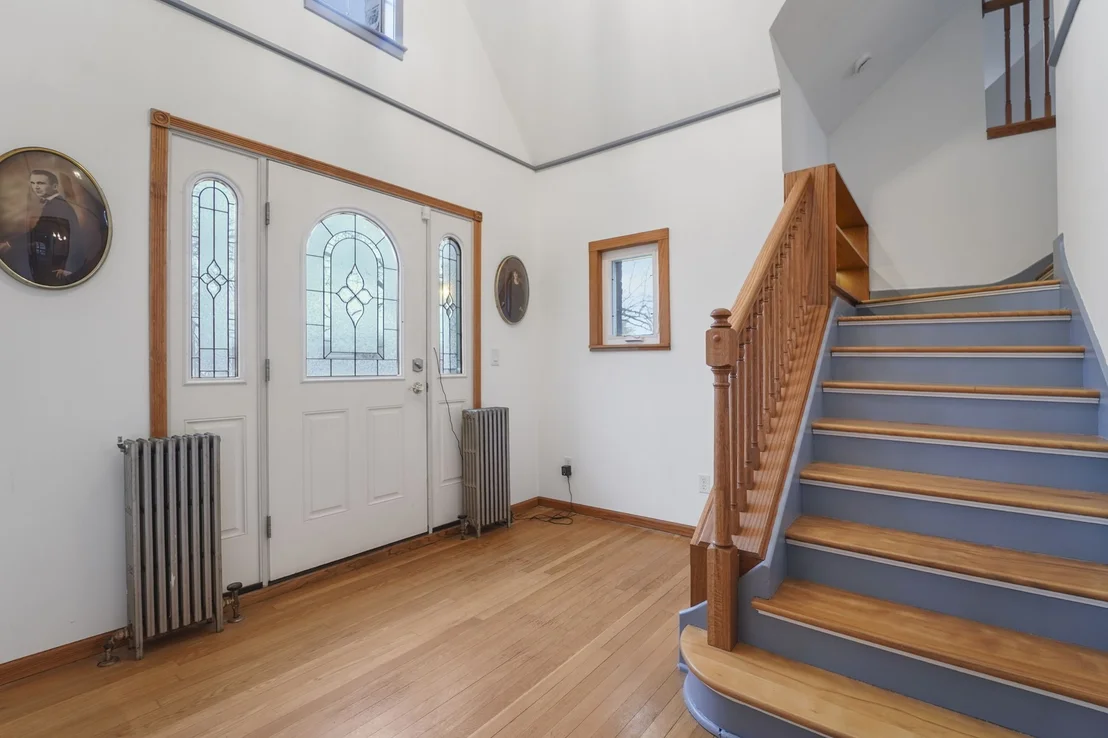 Photo of 161 Rosedale Drive