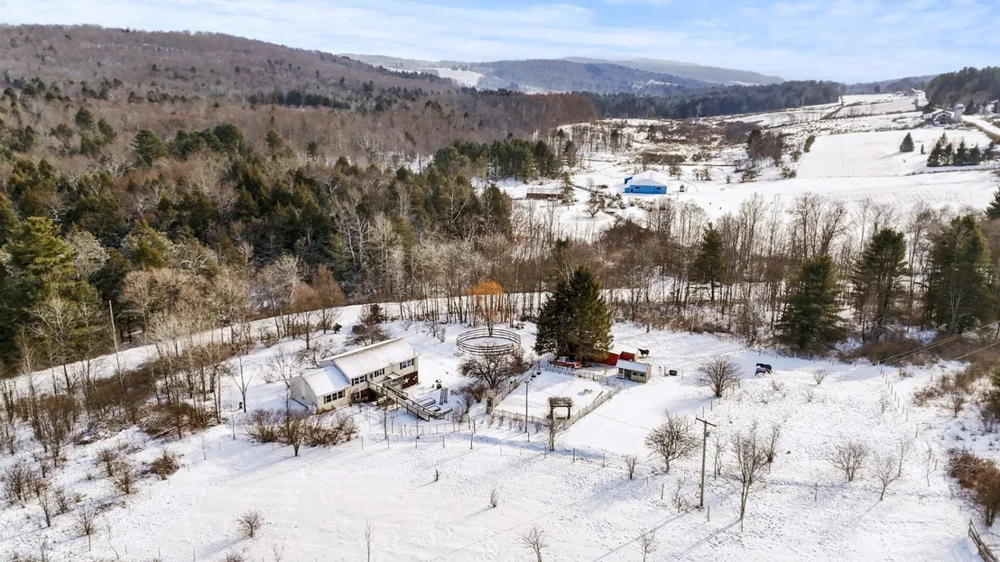 Photo of 35 Howe Road