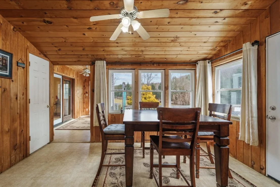 Photo of 592 Frank Hyde Road