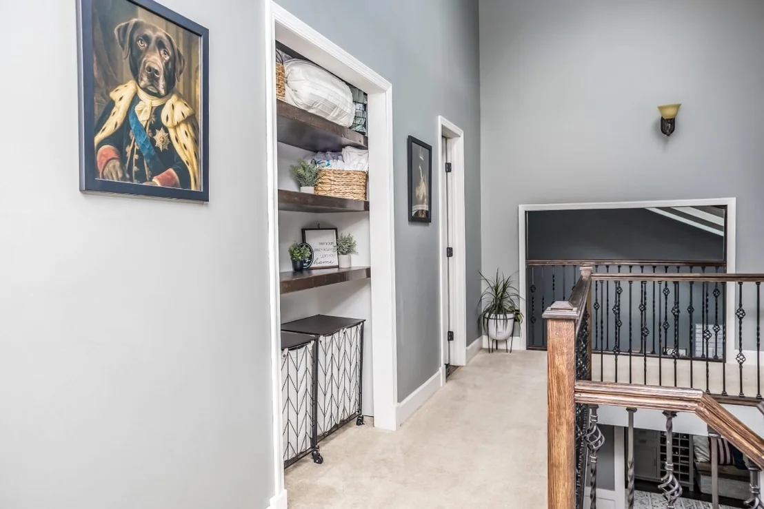 Photo of 283 Ahern Road