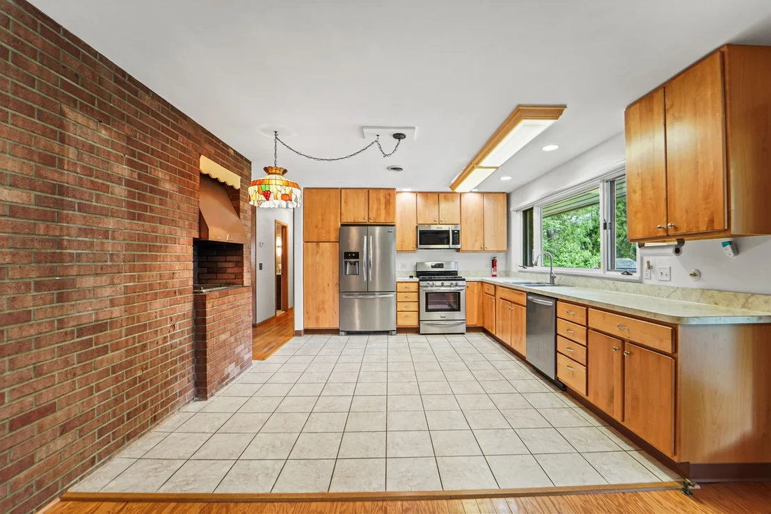 Photo of 3625 Pinecrest Road