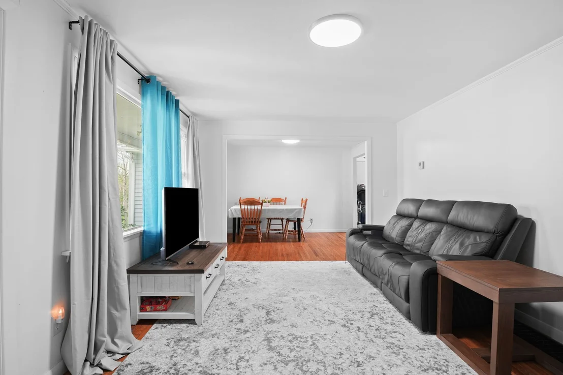 Photo of 19 Sunset Drive