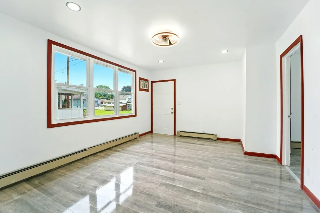 Photo of 13 Ester Street