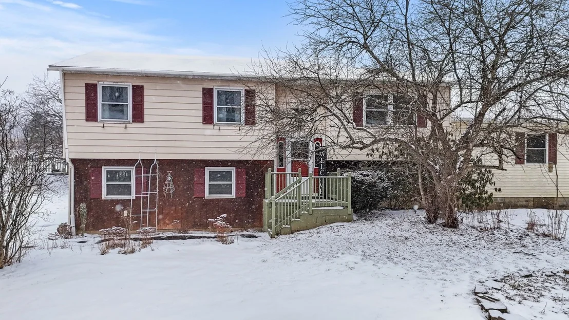 Photo of 35 Howe Road