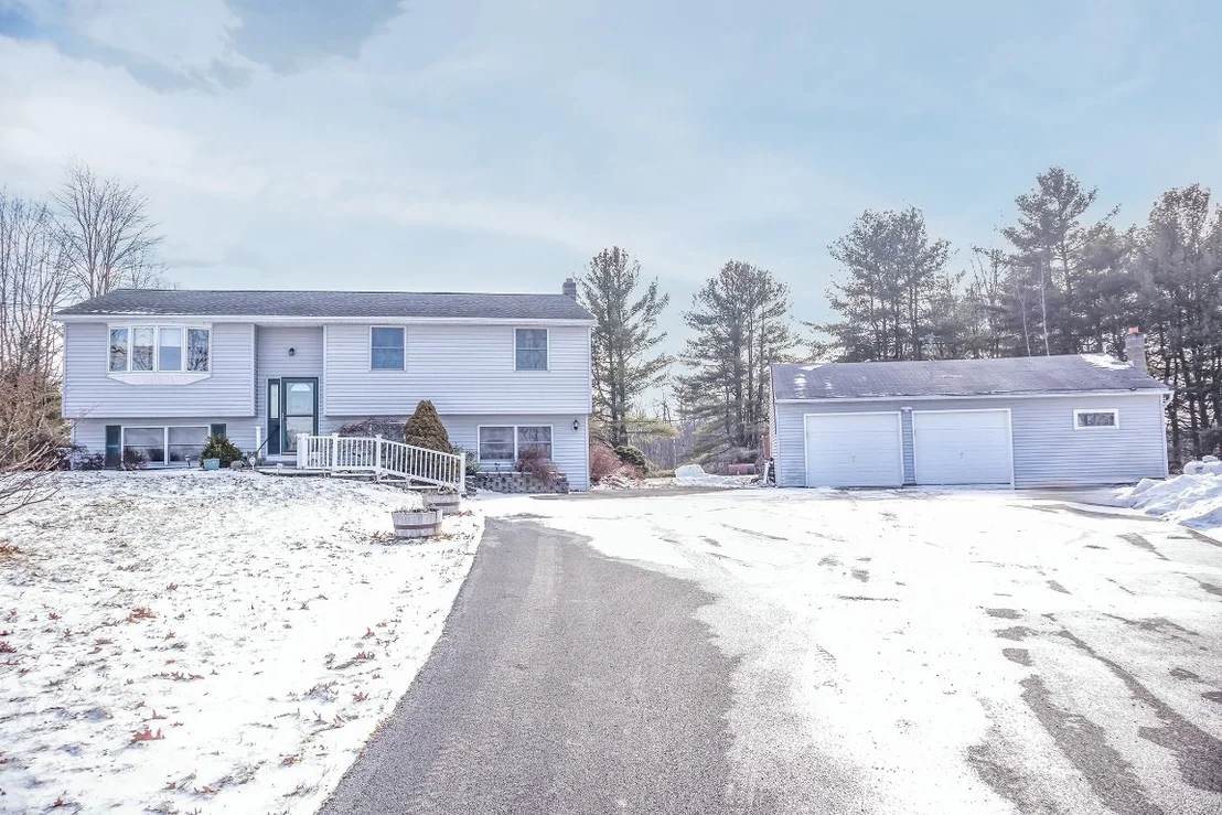 Photo of 271 Treadwell Road