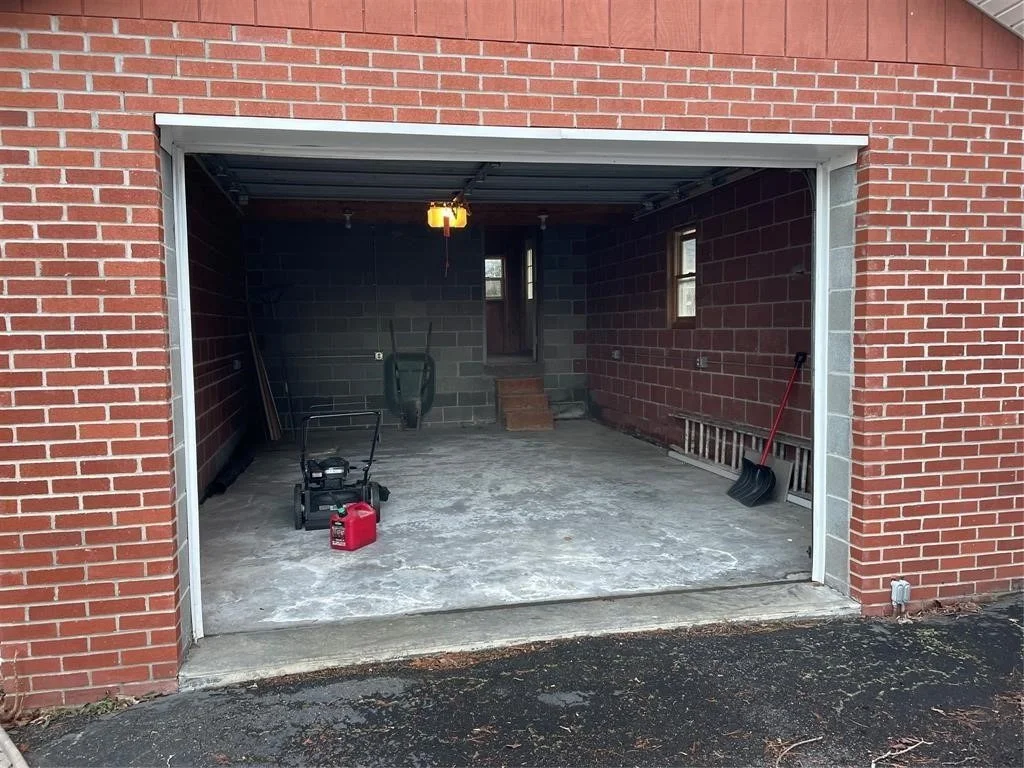 Photo of 149 Iris Drive