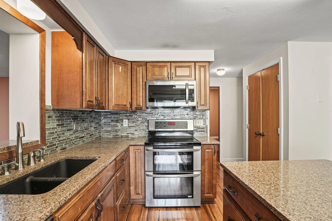 Photo of 1105 Elton Drive