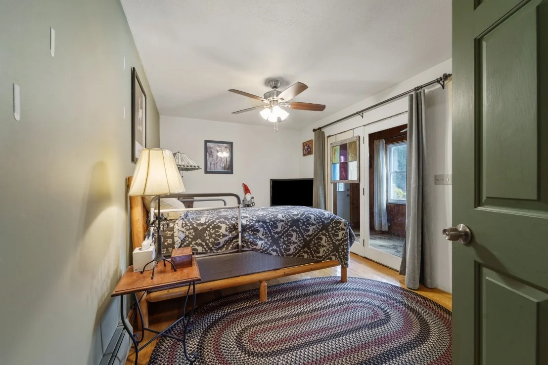 Photo of 592 Frank Hyde Road
