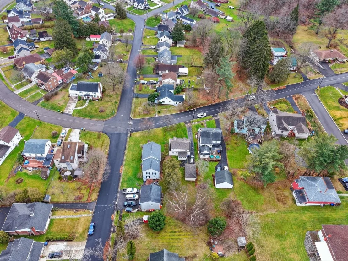 Photo of 41 Rosedale Drive