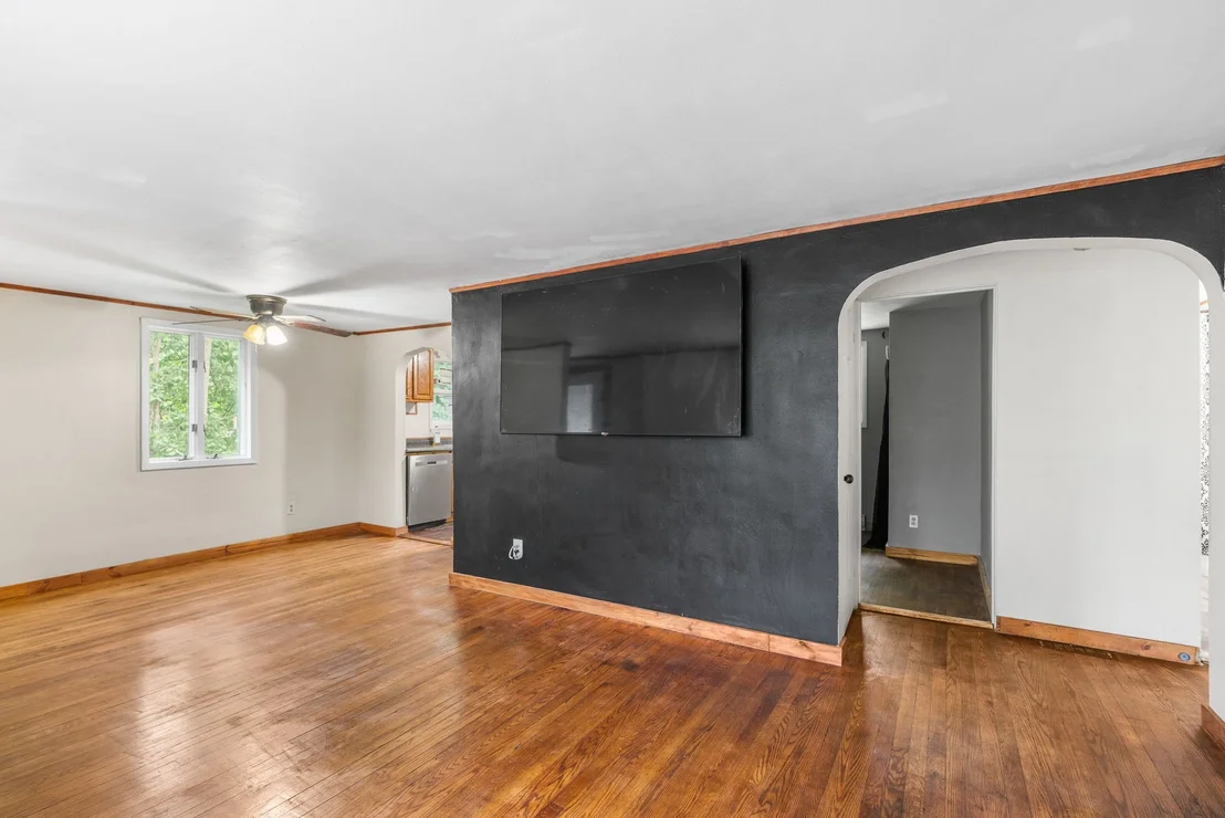 Photo of 489 Foley Road