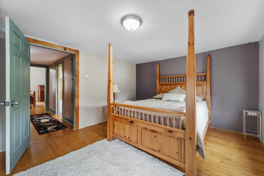Photo of 592 Frank Hyde Road