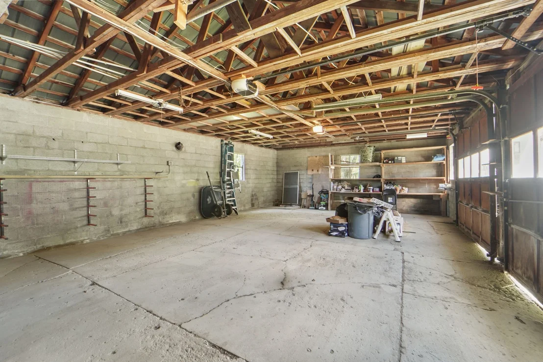Photo of 1677 County Road 17