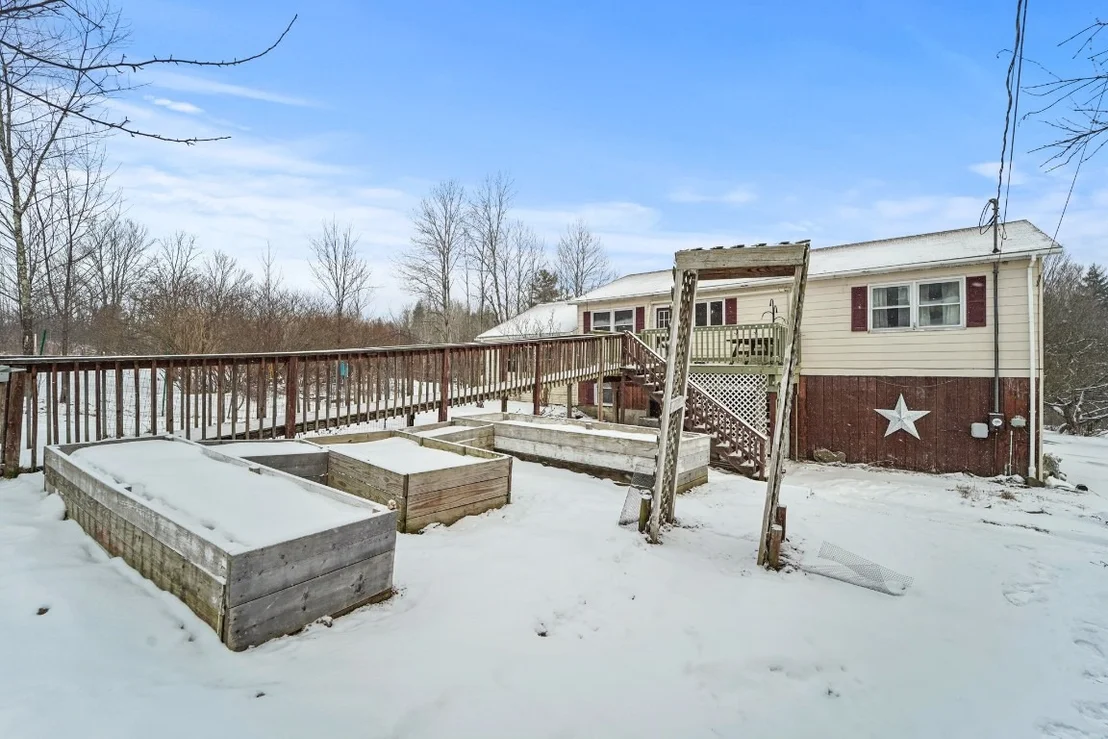 Photo of 35 Howe Road