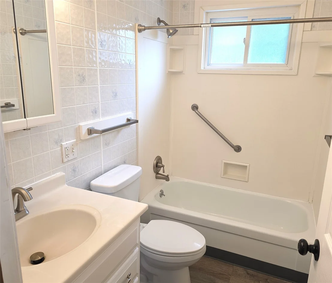 Photo of 6 Sunset Terrace