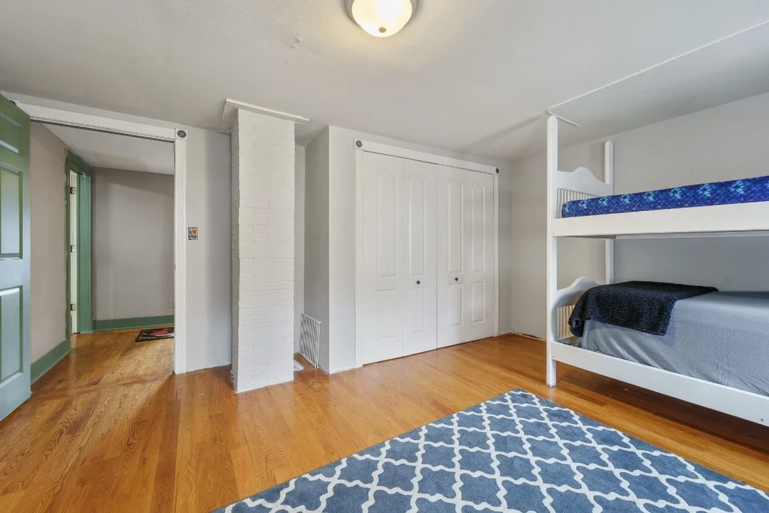 Photo of 592 Frank Hyde Road