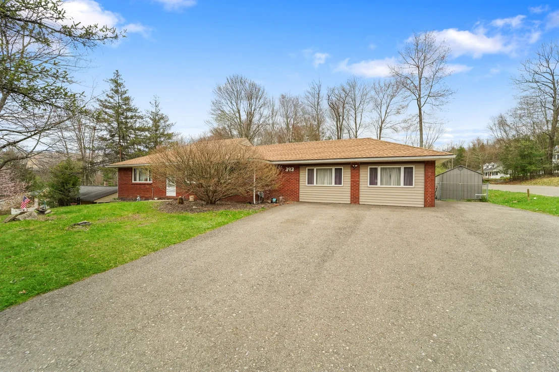 Photo of 393 Mcfadden Road