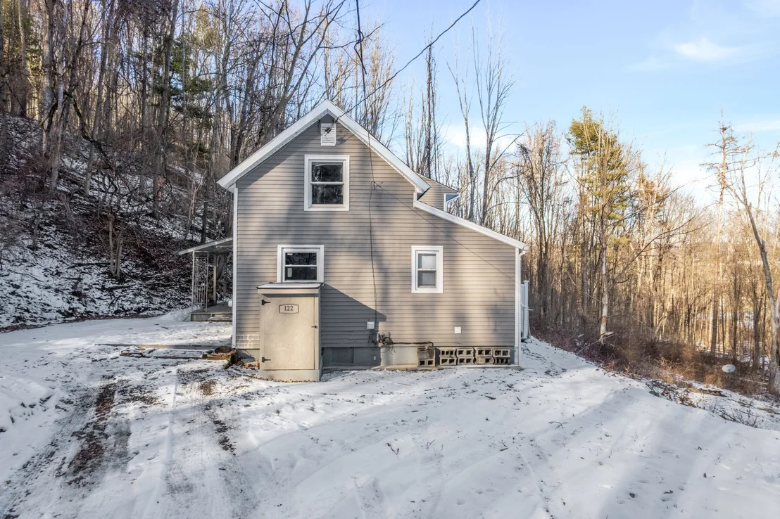 Photo of 122 Terrace Drive