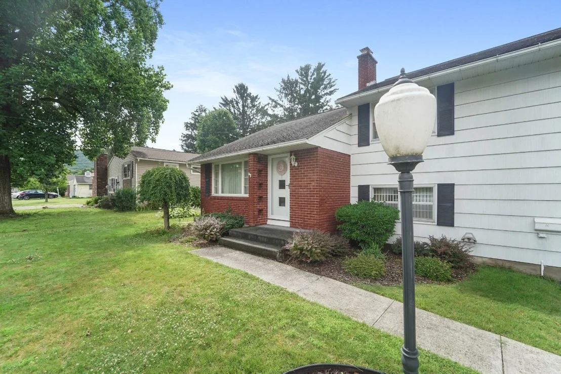 Photo of 16 Ritchie Road
