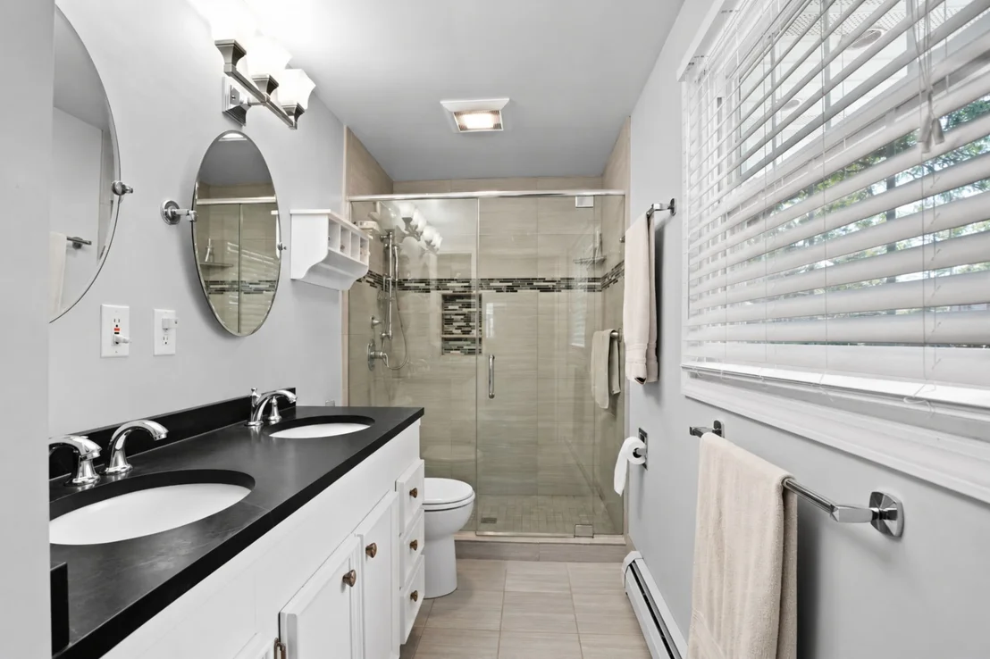 Photo of 600 Valley View Drive
