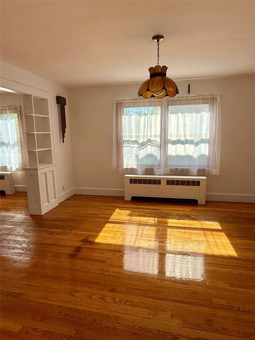 Photo of 232 Riverside Drive