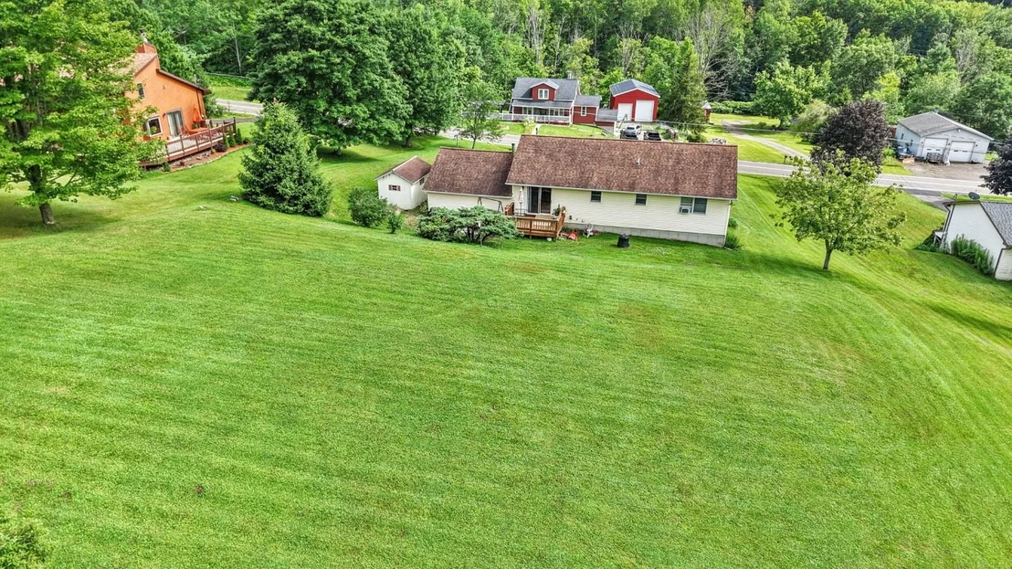 Photo of 289 Nowlan Road
