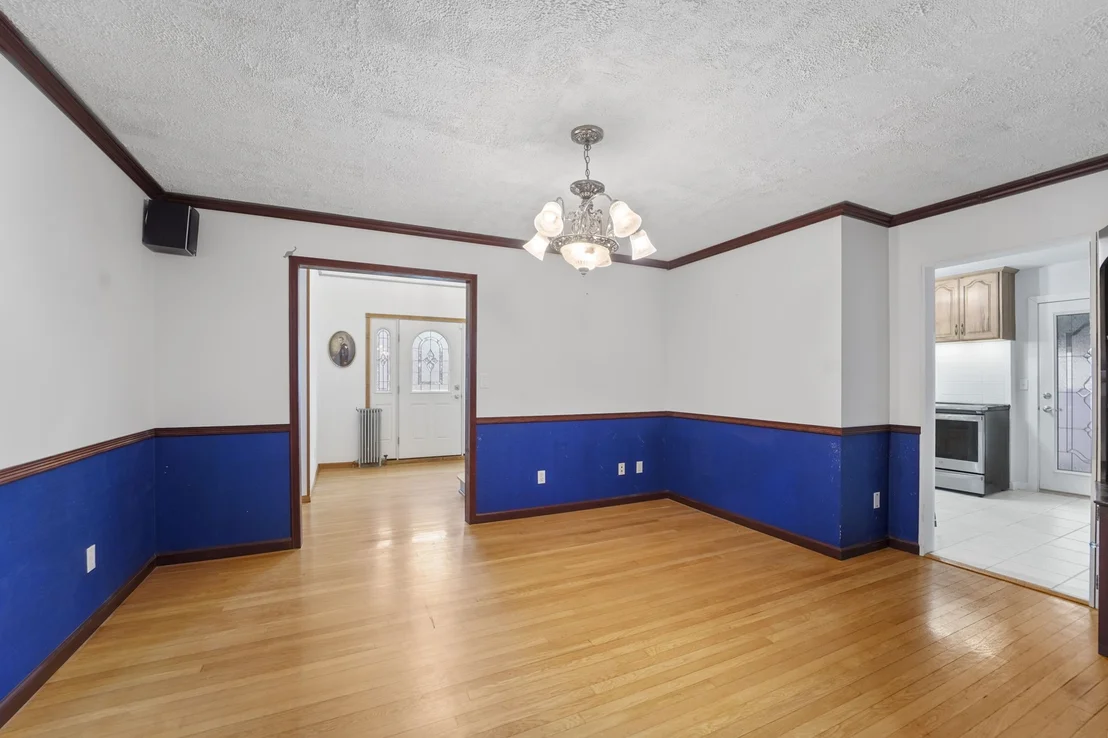 Photo of 161 Rosedale Drive
