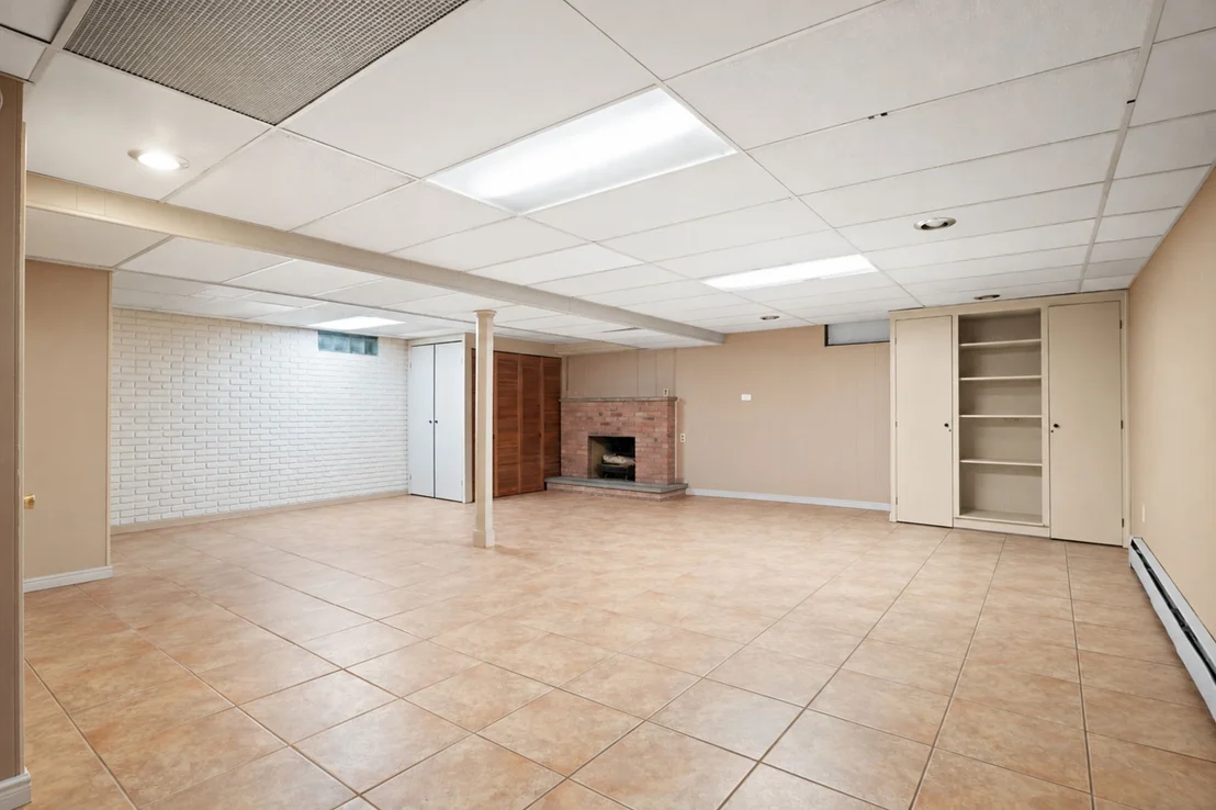 Photo of 600 Valley View Drive