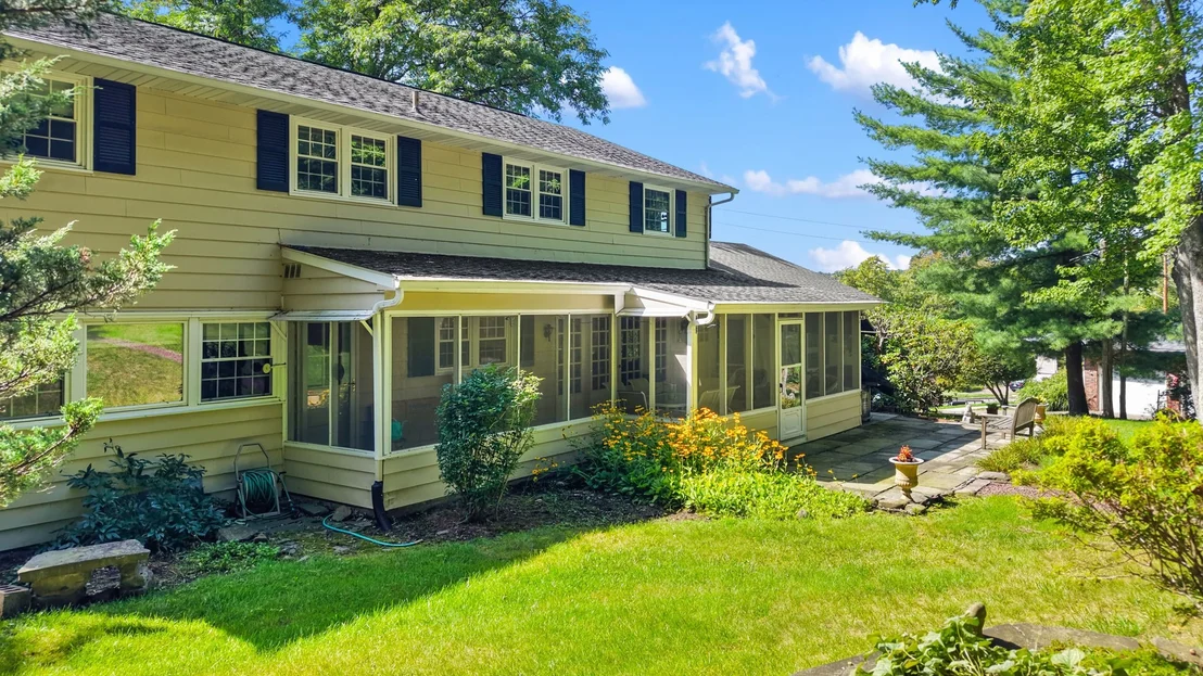 Photo of 600 Valley View Drive
