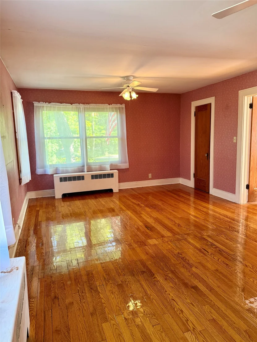 Photo of 232 Riverside Drive