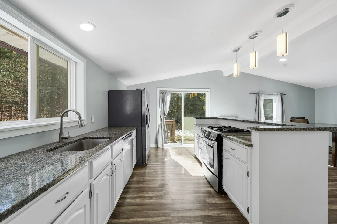 Photo of 424 Edson Road